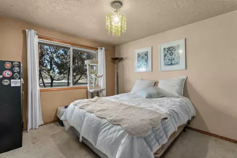 65833 Cori Way, Bend, OR 97703 photo 17