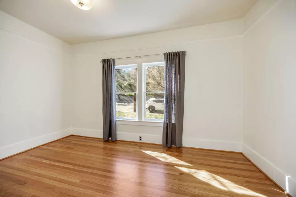 Bedroom - 102 Granite St, Ashland, OR 97520 photo 6 of 8