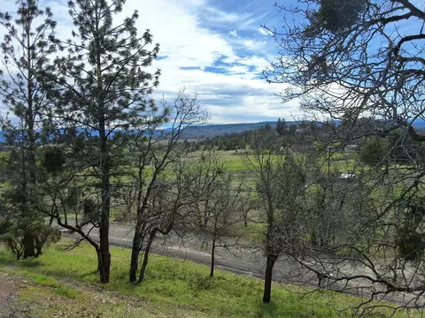 526 Wedgewood Dr, Eagle Point, OR 97524 photo 56