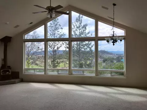 526 Wedgewood Dr, Eagle Point, OR 97524 photo 32