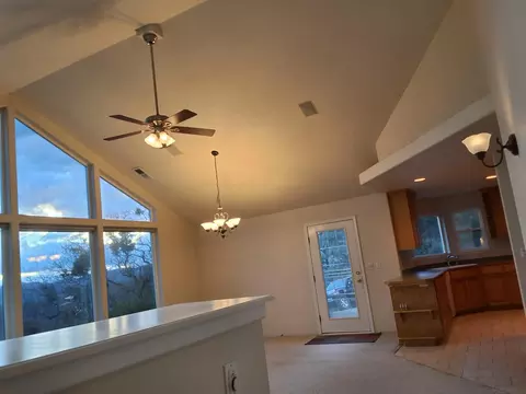 526 Wedgewood Dr, Eagle Point, OR 97524 photo 26