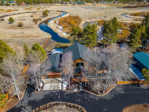 View/Area - 53010 Bridge Dr, La Pine, OR 97739 photo 9 of 12