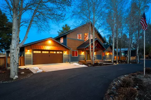 Exterior - 53010 Bridge Dr, La Pine, OR 97739 photo 1 of 11