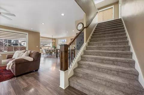 61048 Manhae Loop, Bend, OR 97702 photo 20