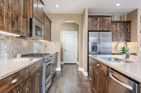 61048 Manhae Loop, Bend, OR 97702 photo 15