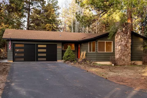 Exterior - 20356 Shahala Ct, Bend, OR 97702 photo 2 of 7