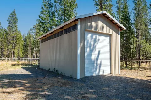 Other - 56072 Remington Dr, Bend, OR 97707 photo 2 of 6