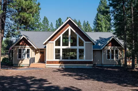 Exterior - 56072 Remington Dr, Bend, OR 97707 photo 2 of 3