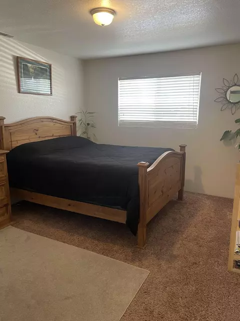 584 Clearview Way, Eagle Point, OR 97524 photo 5