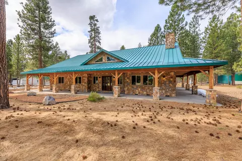14717 N Sugar Pine Way, La Pine, OR 97739