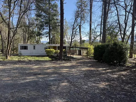 3428 New Hope Rd, Grants Pass, OR 97527