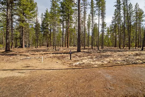 17760 Preservation Loop #484, Bend, OR 97707 photo 2