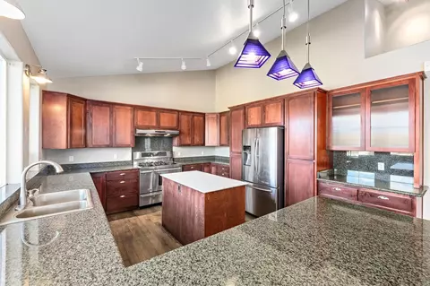 454 Elm St, Phoenix, OR 97535 photo 17