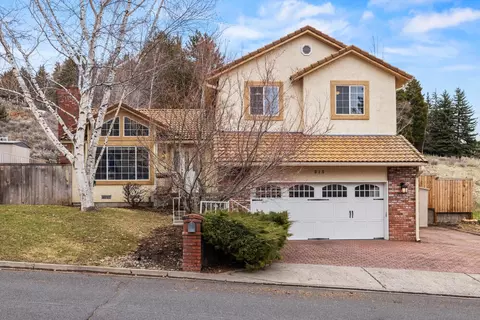 315 Mountain View Blvd, Klamath Falls, OR 97601