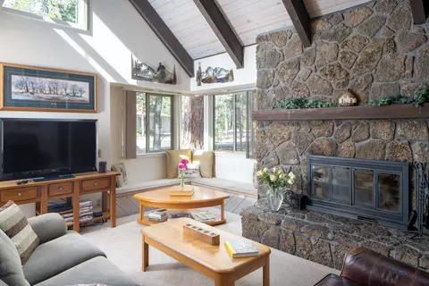 17795 Backwoods Ln, Sunriver, OR 97707