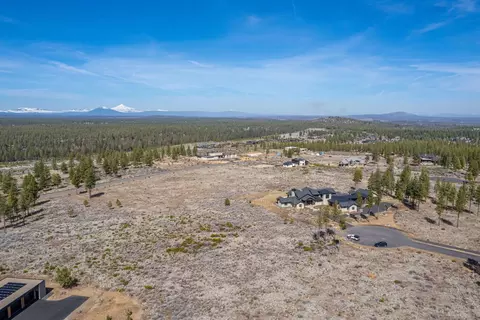 19005 Timber Ridge Ct, Bend, OR 97703 photo 13