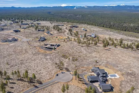 19005 Timber Ridge Ct, Bend, OR 97703 photo 16