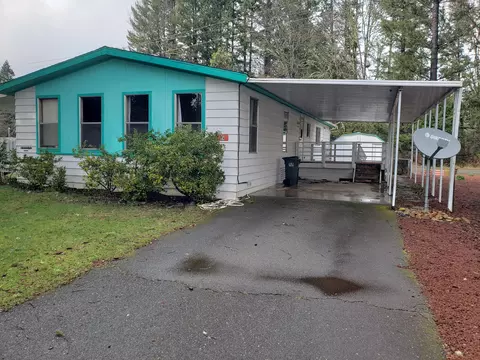 222 Ollis Rd #74, Cave Junction, OR 97523