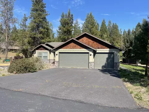 16806 Pony Express Way, Bend, OR 97707