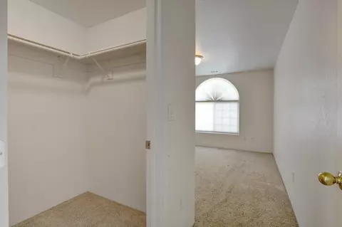587 S Royal Ave, Eagle Point, OR 97524 photo 12