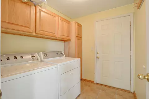 587 S Royal Ave, Eagle Point, OR 97524 photo 15