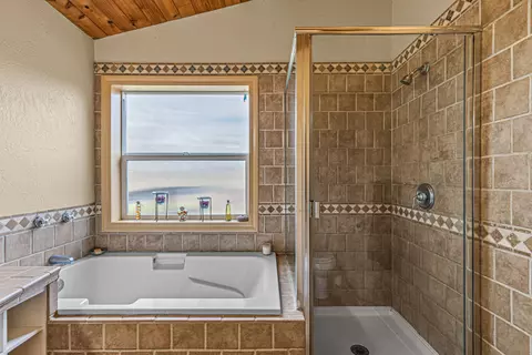 446 Ayres Rd, Eagle Point, OR 97524 photo 32