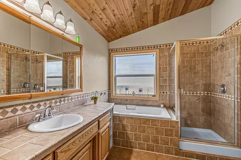 446 Ayres Rd, Eagle Point, OR 97524 photo 31