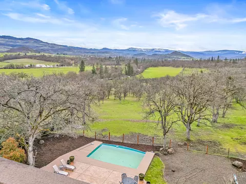 446 Ayres Rd, Eagle Point, OR 97524 photo 54