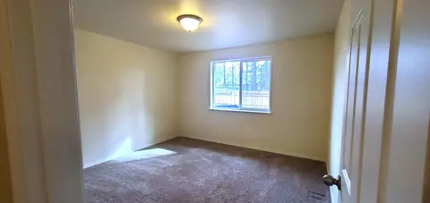 Bedroom - 56234 Black Duck Rd, Bend, OR 97707 photo 1 of 6