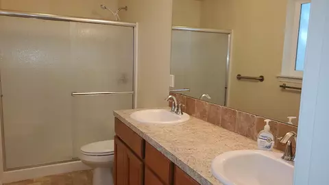 Bath - 56234 Black Duck Rd, Bend, OR 97707 photo 2 of 2