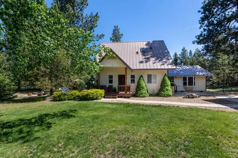 55480 Gross Dr, Bend, OR 97707