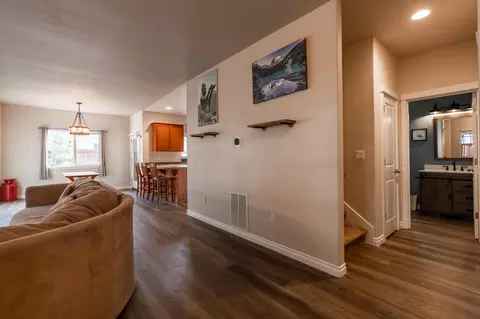Entry Way - 20041 Voltera Pl, Bend, OR 97702 photo 1 of 1