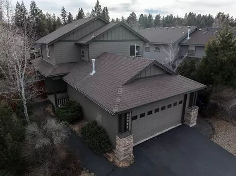 Exterior - 20041 Voltera Pl, Bend, OR 97702 photo 3 of 4