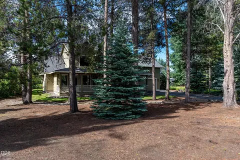 Exterior - 16775 Pony Express Way, Bend, OR 97707 photo 9 of 24
