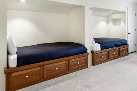 Bedroom - 16775 Pony Express Way, Bend, OR 97707 photo 7 of 7