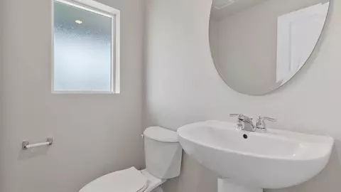 Bath - 20548 Button Brush Ave, Bend, OR 97702 photo 1 of 2