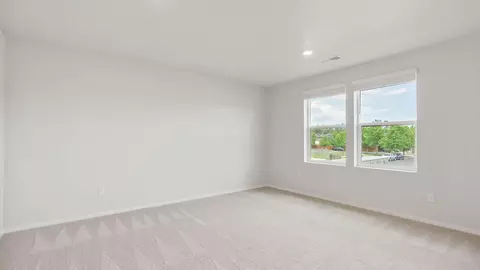 Bedroom - 20548 Button Brush Ave, Bend, OR 97702 photo 1 of 8