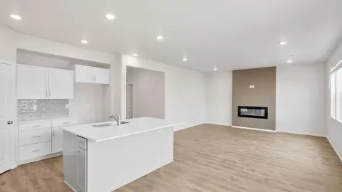 Living - 20548 Button Brush Ave, Bend, OR 97702 photo 4 of 4