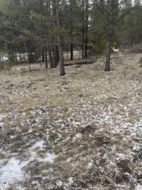 54680 Caribou Dr, La Pine, OR 97739