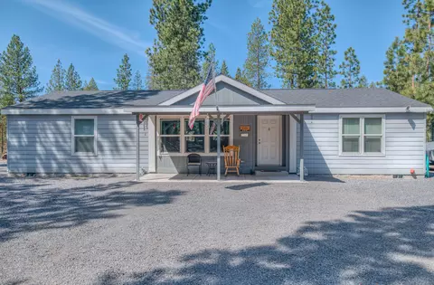 1909 Hackett Dr, La Pine, OR 97739 photo 6