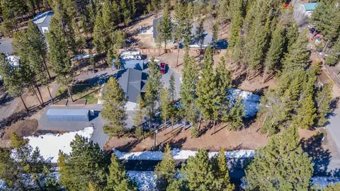 1909 Hackett Dr, La Pine, OR 97739 photo 1