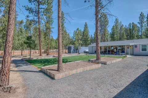 1909 Hackett Dr, La Pine, OR 97739 photo 38
