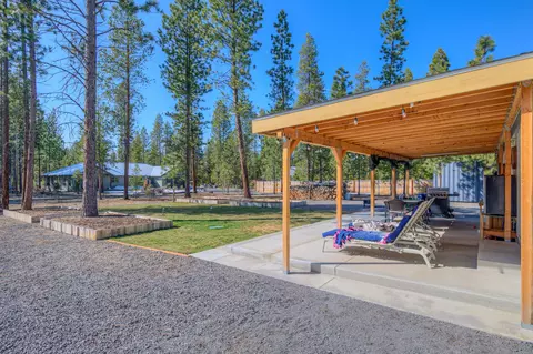 1909 Hackett Dr, La Pine, OR 97739 photo 9