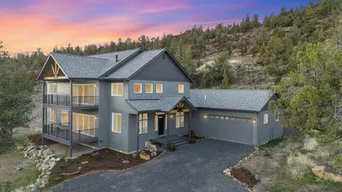9889 SE Pavati Dr, Prineville, OR 97754