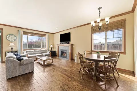 2867 NE Jackdaw Dr, Bend, OR 97701 photo 13