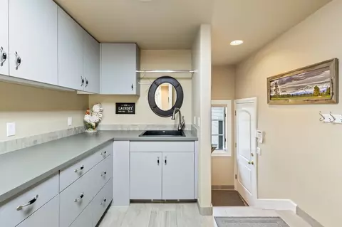 20110 Winston Loop, Bend, OR 97703 photo 24