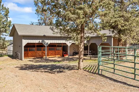 20110 Winston Loop, Bend, OR 97703 photo 39