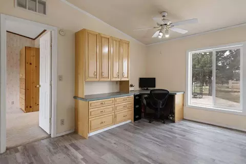 63636 Pioneer Loop, Bend, OR 97701 photo 10
