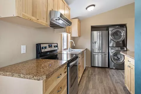 63636 Pioneer Loop, Bend, OR 97701 photo 29