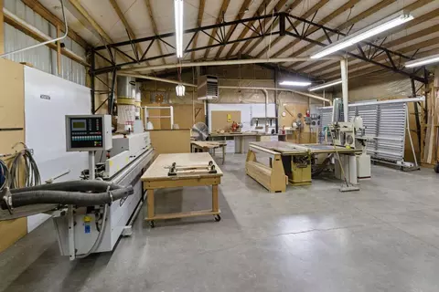 63636 Pioneer Loop, Bend, OR 97701 photo 23